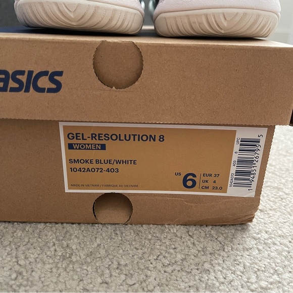 Asics Gel Resolution 8 Court Shoes - Picture 4 of 4
